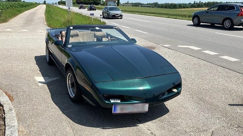 Grün Gebraucht 1992 Pontiac Firebird Cabrio | 15.500 € - Bild 1/4