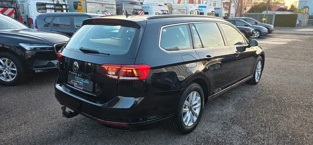 Gebraucht VW Passat Business 150 PS (110 kW) 2020 Schwarz Kombi