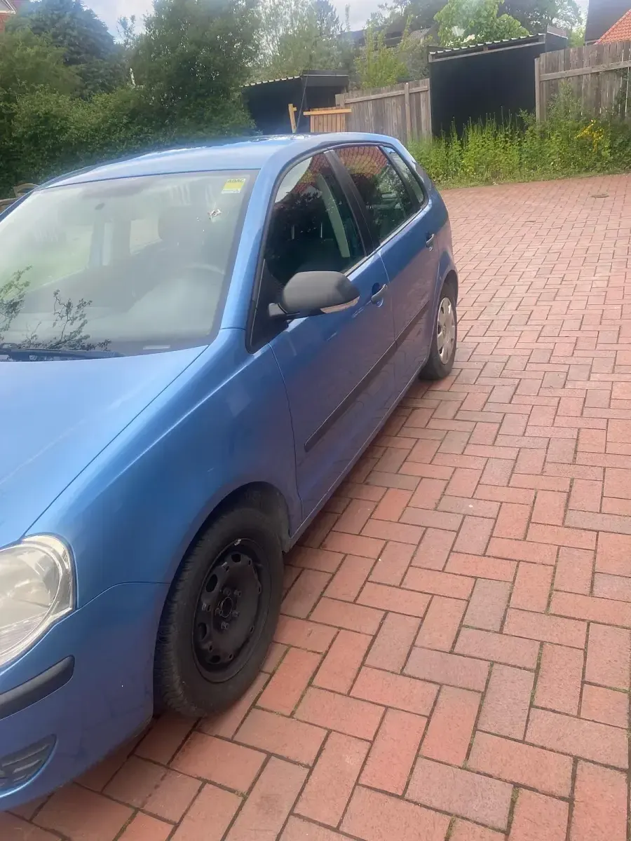 Gebraucht VW Polo 60 PS (44 kW) 2008 Blau Kleinwagen