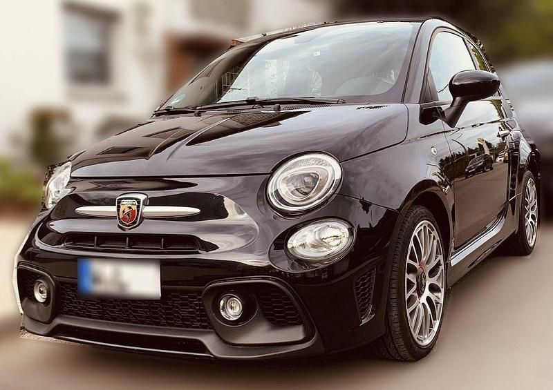 Usata Abarth 595C 145 CV (106 kW) 2018 Nero Cabrio