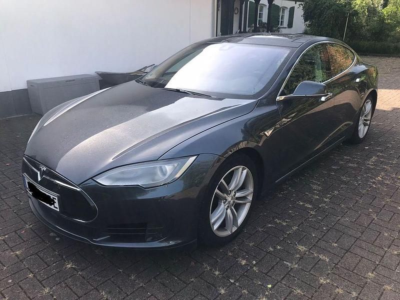 Gebraucht Tesla Model S 309 kW (421 PS) 2015 Grau Kleinwagen