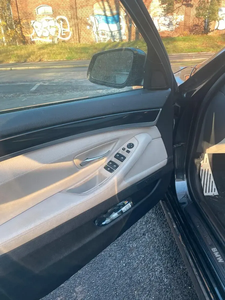 Gebraucht BMW 525 211 PS (155 kW) 2012 Blau Kombi