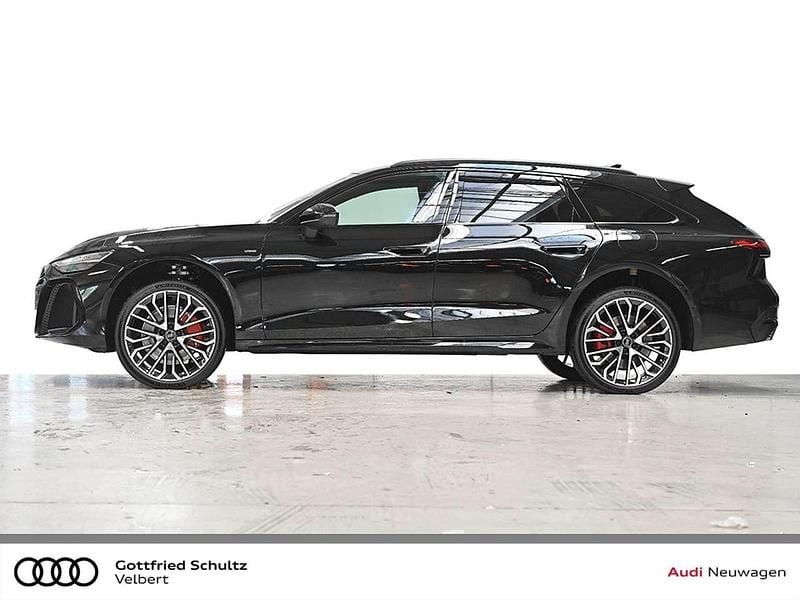 Neu Audi A6 Sport 252 PS (185 kW) 2025 Mitternachtsgrün metallic Kombi