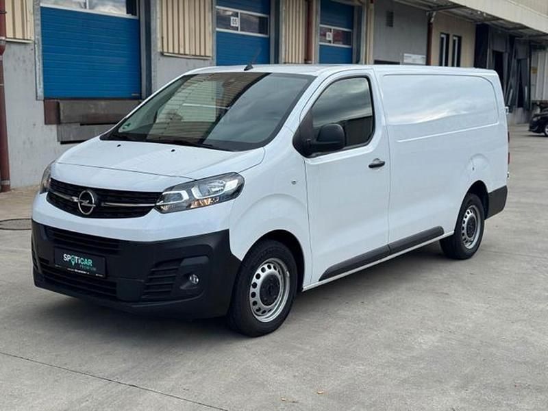Weiß Gebraucht 2024 Opel Vivaro Edition Van | 24.500 € (Etwas zu teuer) - Bild 1/1