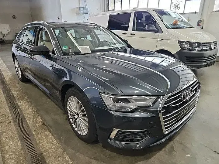 Gebraucht Audi A6 Business 265 PS (194 kW) 2023 Grau Kombi
