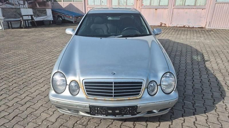 Gebraucht Mercedes CLK200 Elegance 163 PS (119 kW) 2001 Silber Coupé