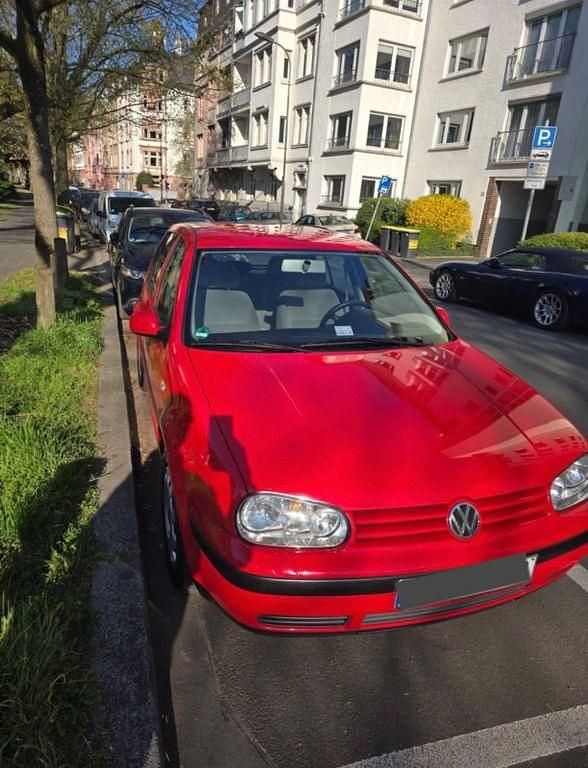 Gebraucht VW Golf III 116 PS (85 kW) 1999 Rot Limousine