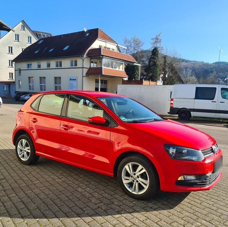Gebraucht VW Polo 75 PS (55 kW) 2014 Rot Kleinwagen