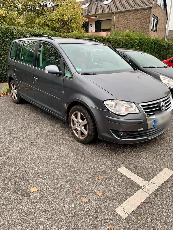 Grau Gebraucht 2007 VW Touran Van / Kleinbus | 1.850 € (Superpreis) - Bild 1/4