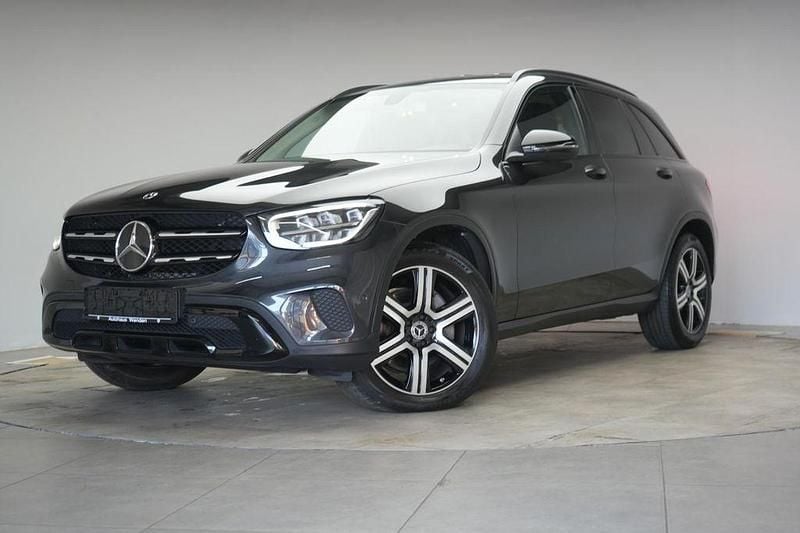Gebraucht Mercedes GLC220 194 PS (142 kW) 2020 Grau SUV