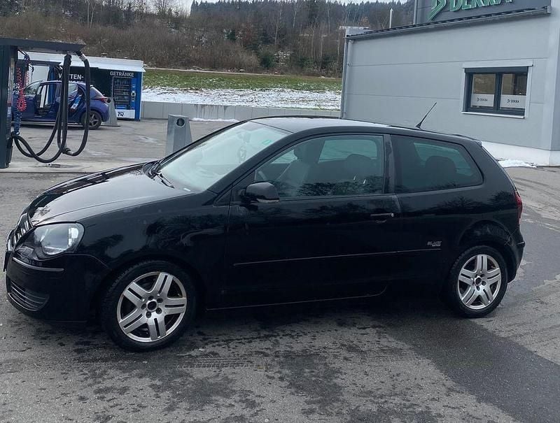 Schwarz Gebraucht 2008 VW Polo Black Edition Limousine | 2.600 € (Guter Preis) - Bild 1/4