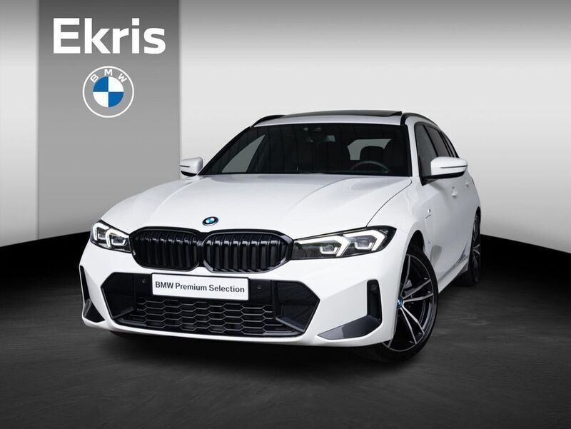Weiß Gebraucht 2024 BMW 320e M Sport Kombi | 41.923 € (Teuer) - Bild 1/4