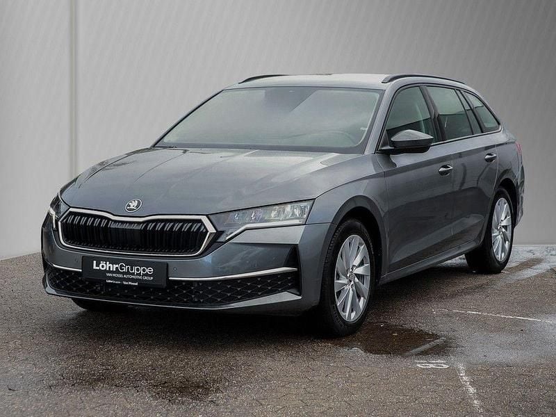 Gebraucht Skoda Octavia Selection 150 PS (110 kW) 2024 Graphitegrau metallic Kombi