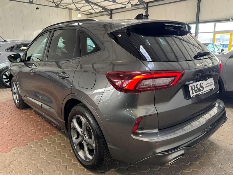 Gebraucht Ford Kuga ST-Line 151 PS (111 kW) 2024 Grau SUV