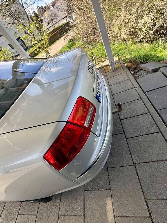 Gebraucht Audi A8 Sport 232 PS (170 kW) 2004 Silber Limousine