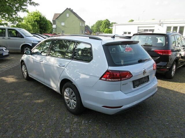 Gebraucht VW Golf VII Trendline 116 PS (85 kW) 2018 Weiss Kombi