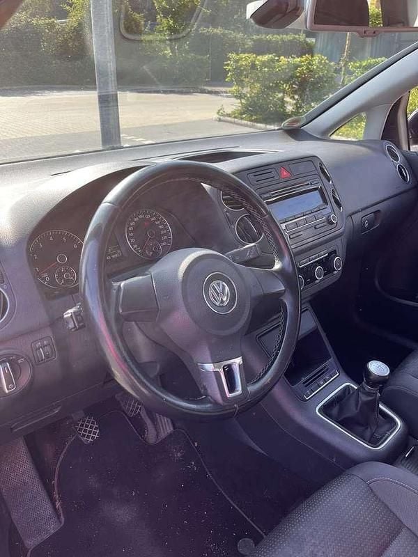 Gebraucht VW Golf VI Team 122 PS (89 kW) 2011 Schwarz Kleinwagen