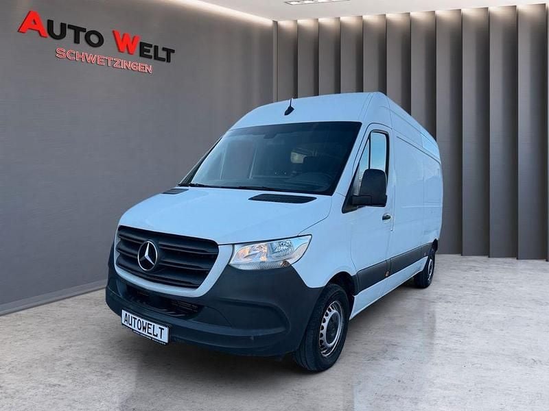 Weiß Gebraucht 2020 Mercedes Sprinter Van | 23.990 € (Fairer Preis) - Bild 1/4