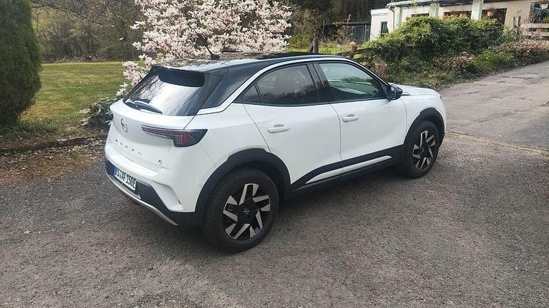 Gebraucht Opel Mokka-e Elegance 100 kW (136 PS) 2022 Weiß SUV