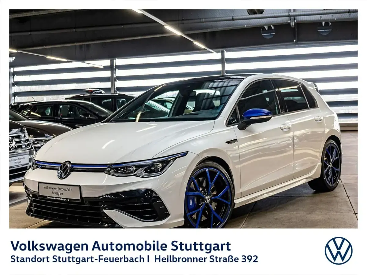 Gebraucht VW Golf VIII R 333 PS (244 kW) 2023 Pure white Limousine
