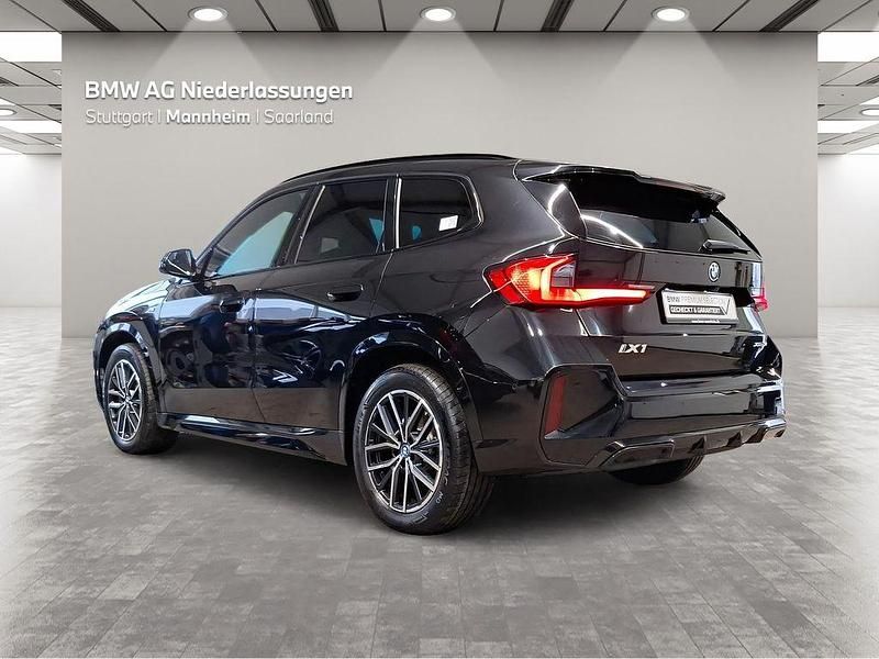 Gebraucht BMW iX1 M Sport 200 kW (272 PS) 2023 Schwarz SUV