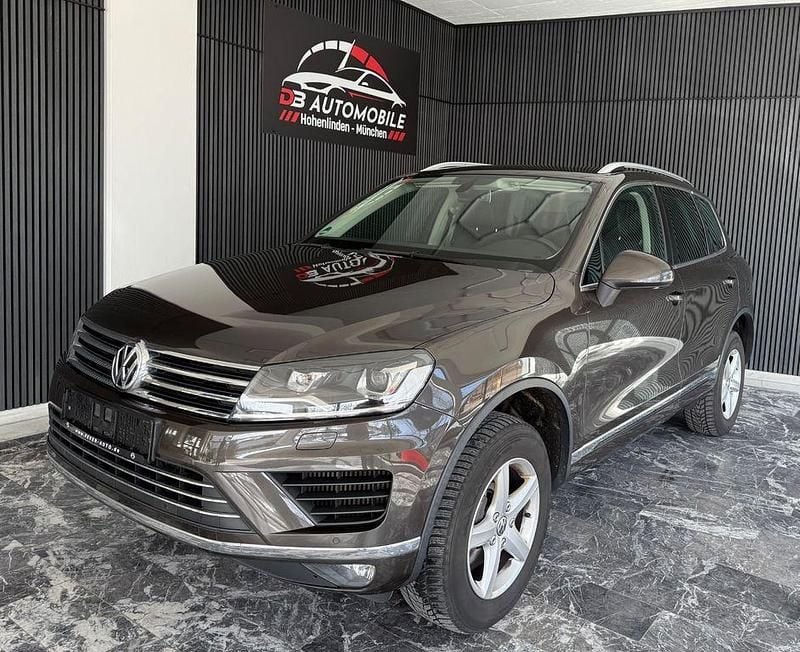 Gebraucht VW Touareg Terrain Tech 262 PS (192 kW) 2016 Schwarz SUV
