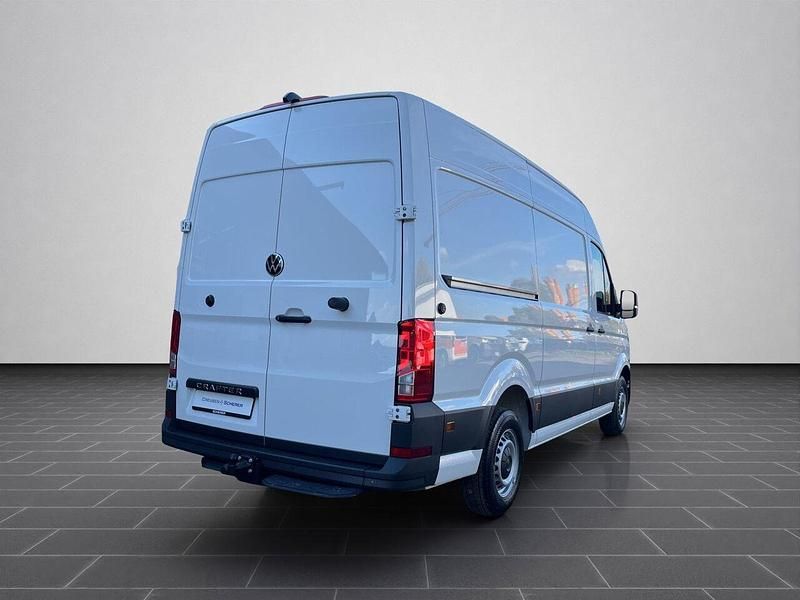 Gebraucht VW Crafter 140 PS (102 kW) 2025 Candyweiß Van
