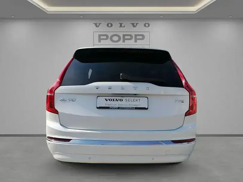 Gebraucht Volvo XC90 Plus 455 PS (334 kW) 2024 Crystal white / metallic SUV