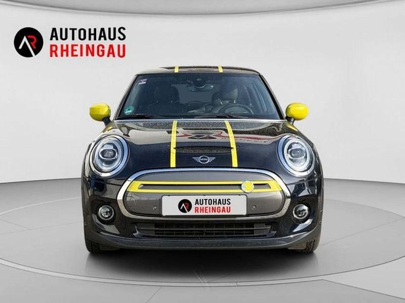 Second-hand Mini Cooper 135 kW (184 CP) 2020 Negru Hatchback