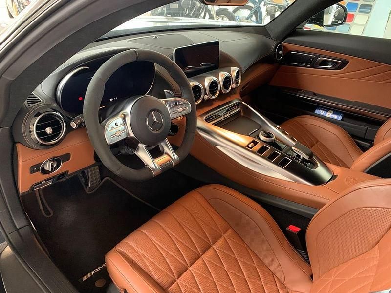Schwarz Gebraucht 2019 Mercedes AMG GT AMG Coupé | 126.999 € - Bild 1/4