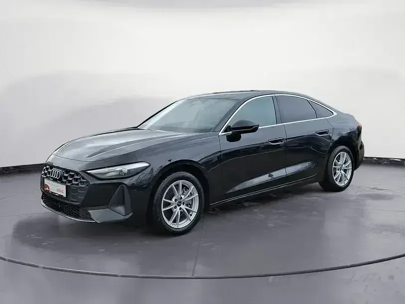 Gebraucht Audi A5 Ambiente 204 PS (150 kW) 2025 Schwarz Limousine