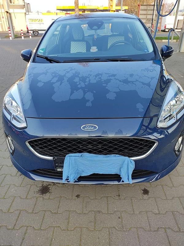 Gebraucht Ford Fiesta Trend 80 PS (58 kW) 2018 Blau Kleinwagen