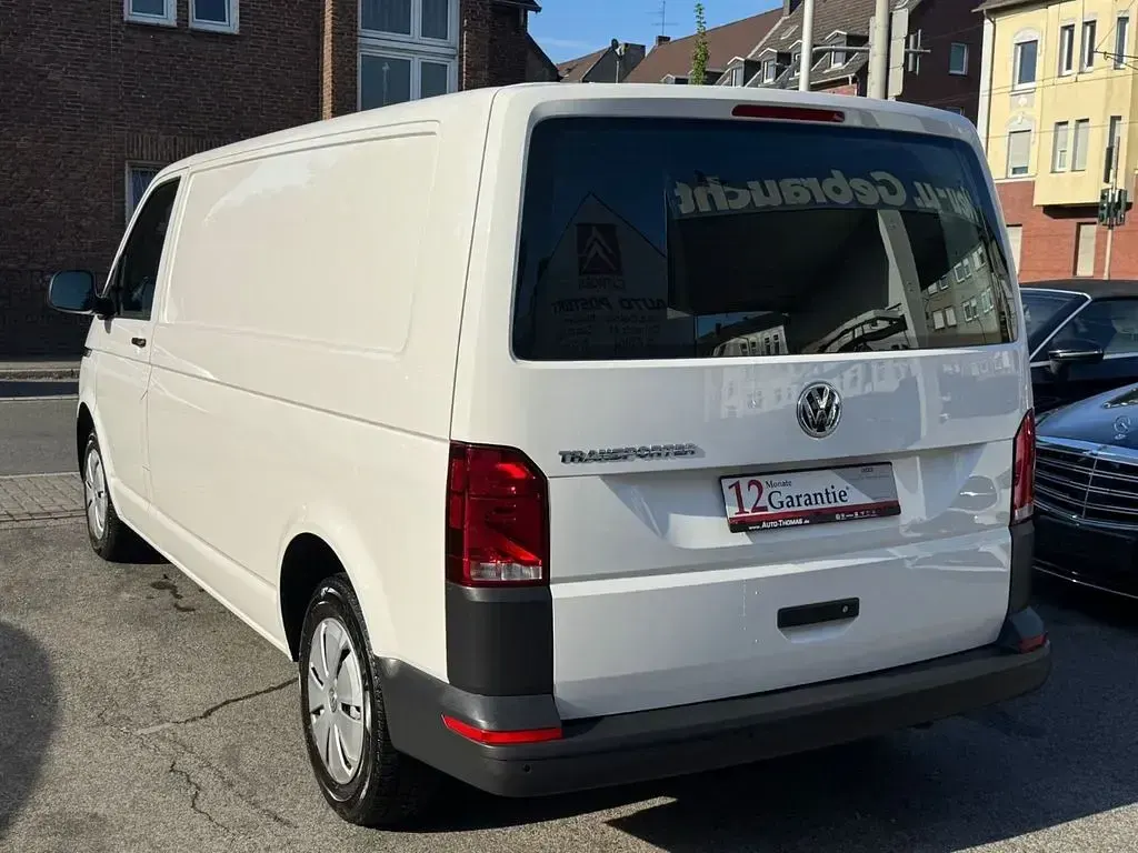 Gebraucht VW Transporter 110 PS (80 kW) 2022 Weiß Van