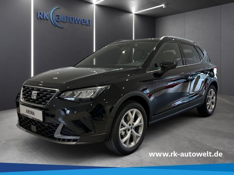 Schwarz Gebraucht 2024 Seat Arona FR SUV | 25.490 € (Teuer) - Bild 1/4