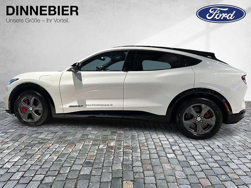 Second-hand Ford Mustang Mach-E Extended Range 258 kW (351 CP) 2022 Alb SUV
