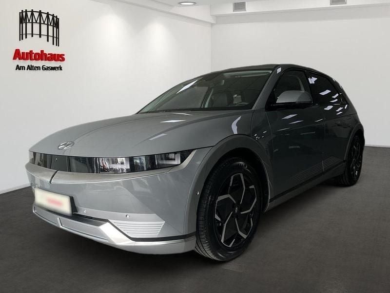 Galactic grey / met (grau) Gebraucht 2023 Hyundai Ioniq 5 Techniq SUV | 29.985 € (Guter Preis) - Bild 1/4