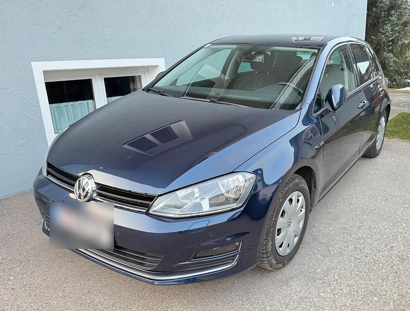 Gebraucht VW Golf VII LOUNGE 110 PS (80 kW) 2015 Blau Limousine