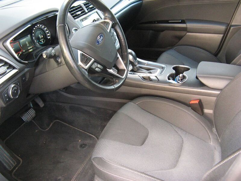 Gebraucht Ford Mondeo Titanium 150 PS (110 kW) 2018 Blau metallic Kombi