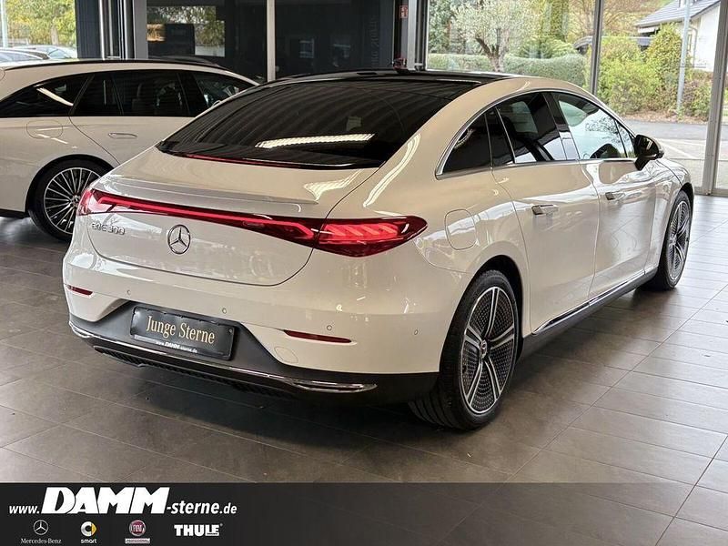 Gebraucht Mercedes EQE300 Electric Art 180 kW (245 PS) 2024 Opalithweiß bright Limousine