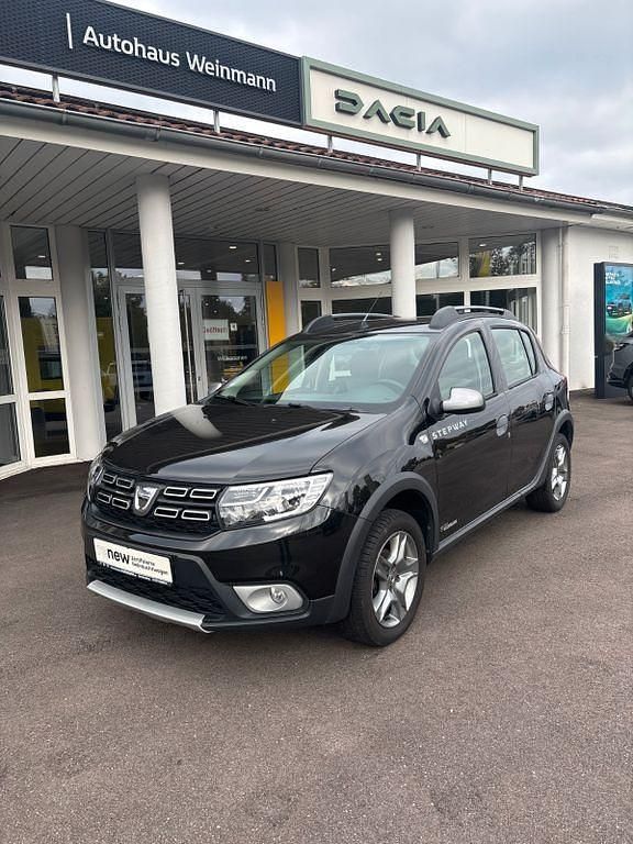 Gebraucht 2020 Dacia Sandero Prestige Kleinwagen | 11.790 € (Guter Preis) - Bild 1/4