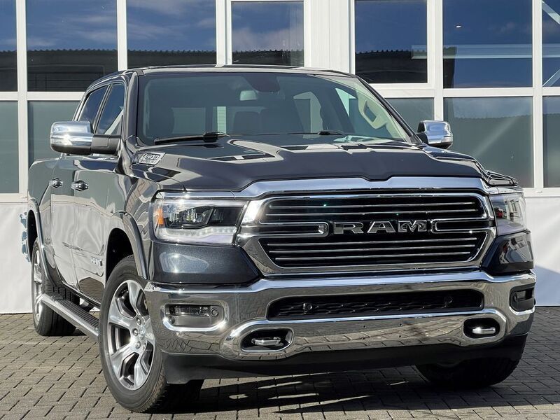 Grau Gebraucht 2020 Dodge Ram Abholung | 49.900 € (Fairer Preis) - Bild 1/4
