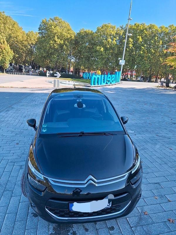 Schwarz Gebraucht 2016 Citroën C4 SpaceTourer Feel Van / Kleinbus | 10.000 € (Superpreis) - Bild 1/4