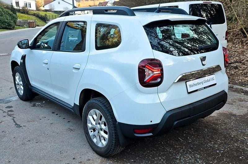 Gebraucht Dacia Duster Prestige 150 PS (110 kW) 2021 Weiß SUV