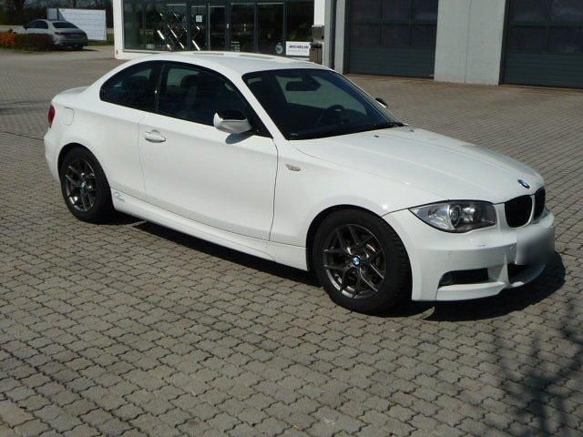 Gebraucht BMW 118 Coupé 143 PS (105 kW) 2010 Weiß Coupé
