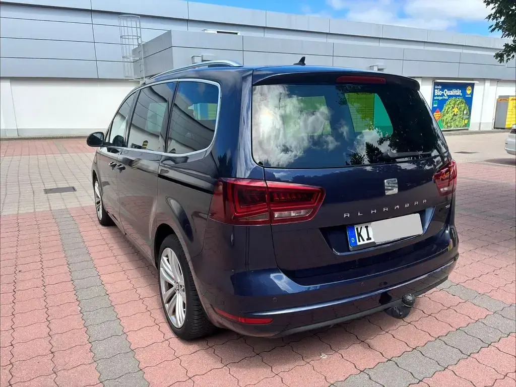 Gebraucht Seat Alhambra Style Plus 184 PS (135 kW) 2016 Blau Van / Kleinbus