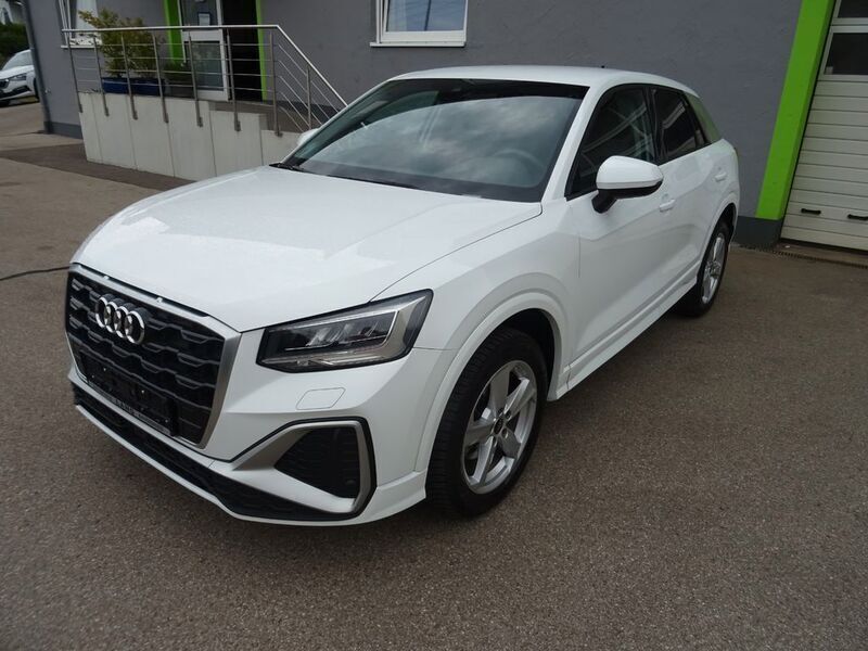 Gebraucht Audi Q2 S-Line 150 PS (110 kW) 2024 Weiß SUV
