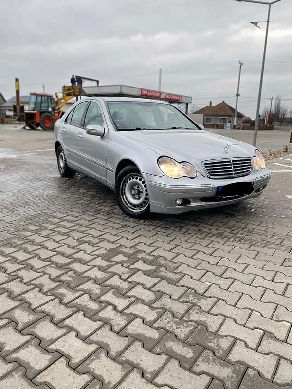 Gebraucht Mercedes C220 143 PS (105 kW) 2001 Grau Limousine