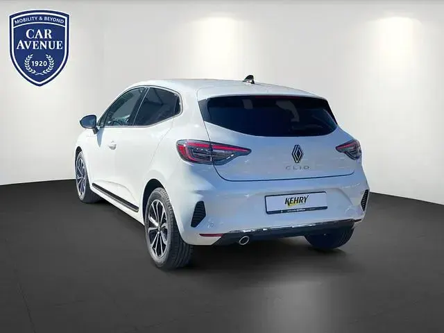 Gebraucht Renault Clio Techno 91 PS (66 kW) 2025 Weiß grau Kleinwagen