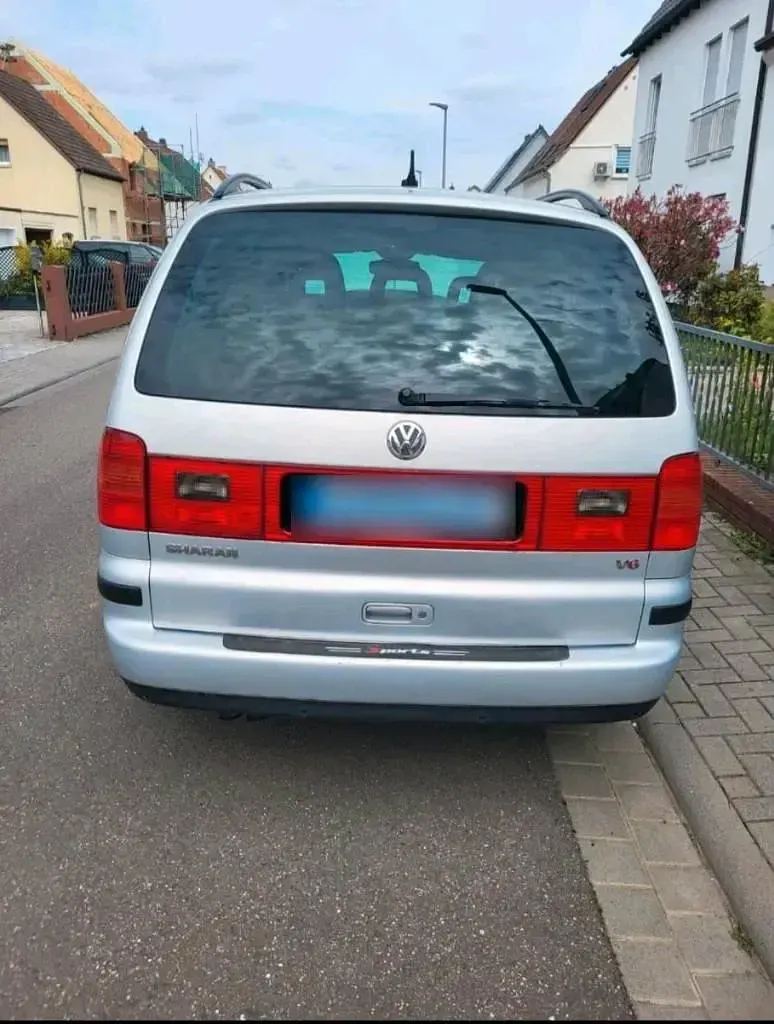 Brugt VW Sharan 202 HK (148 kW) 2002 Grå MPV