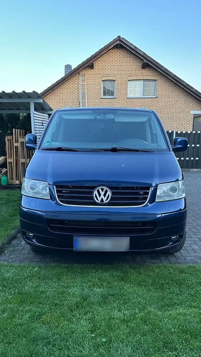 Second-hand VW Caravelle 131 CP (96 kW) 2009 Albastru Van